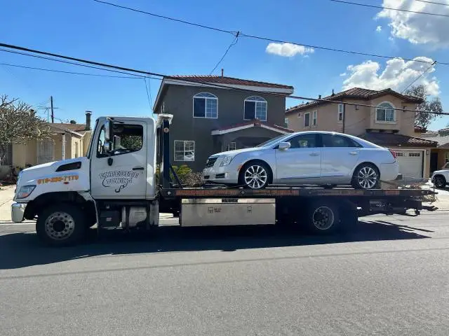 Medium Duty Tow Vehicles in Lutherville-Timonium, MD